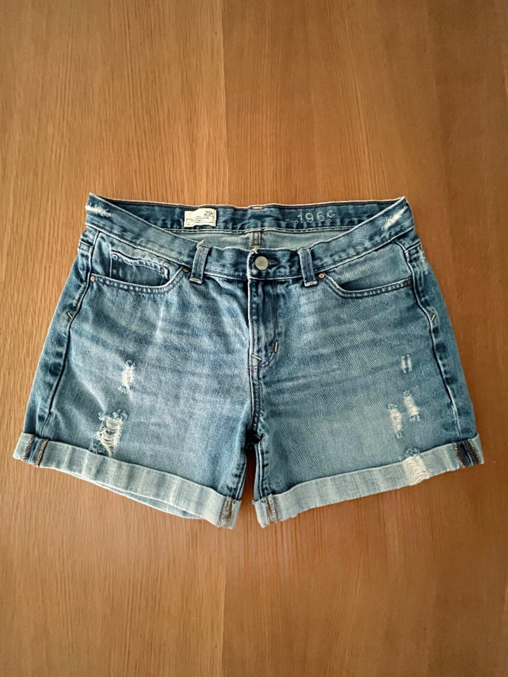 VTG GAP 1969 Distressed Cuffed Boyfriend Denim Shorts. Size  29.